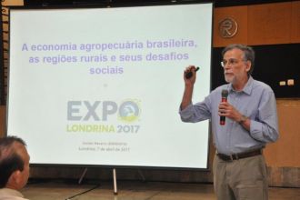 Palestra: A economia agropecuária brasileira e seus desafios sociais 