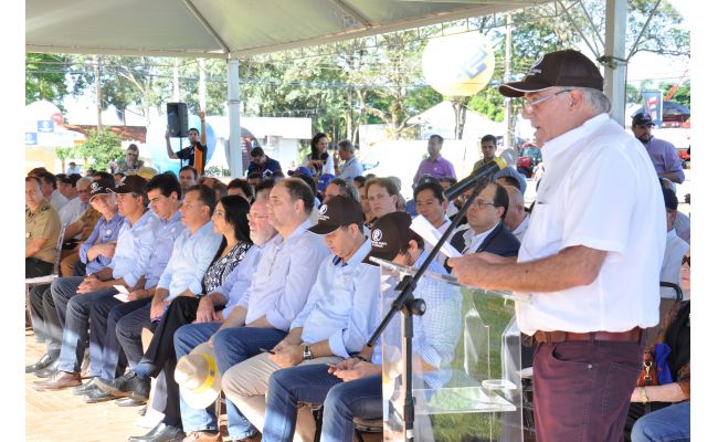 Otimismo e críticas à Carne Fraca marcam abertura da 57ª ExpoLondrina